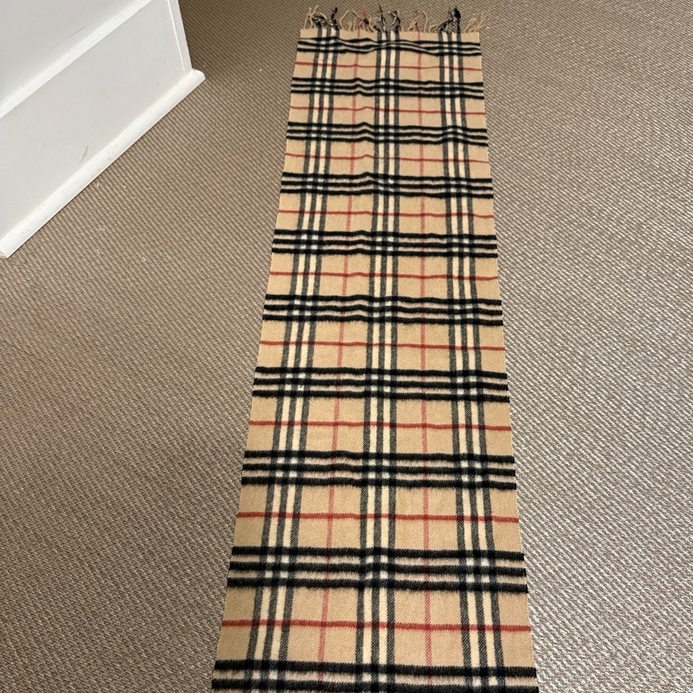 Burberry Narrow Check Cashmere Scarf - Picture 5 of 5